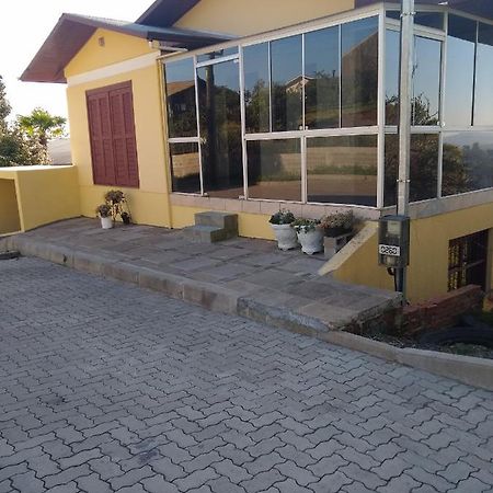 Casa Temporada Monte Belo Do Sul Villa Monte Belo dol Sul Exteriör bild
